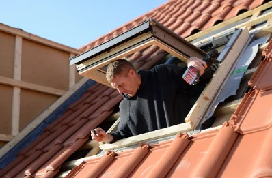 Pose de fenêtres de toit Velux à Gorgue